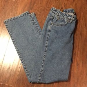 aura jeans near me